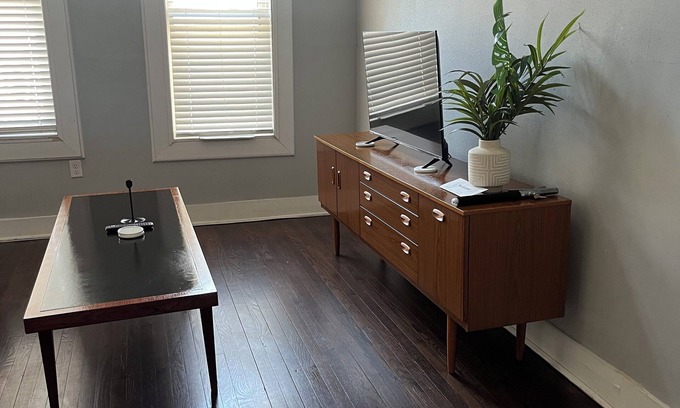 Fifth Ward House | Charming 2-bedroom townhome in wonderful Milwaukee