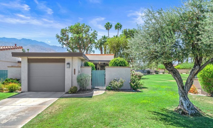 Sunrise Vista Chino Condo | Charming 2-bedroom Palm Springs condo, 6 Pools & Racquet Sports
