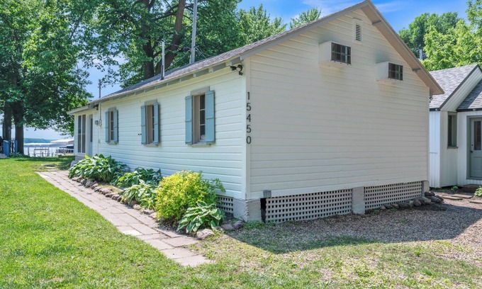 Spirit Lake Cottage | Charming 2-bedroom cottage on West Lake Okoboji with EV Charging