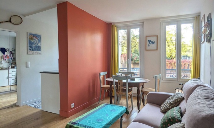 Saint-Fargeau Apartment | Charming 2-room apartment near Buttes-Chaumont!