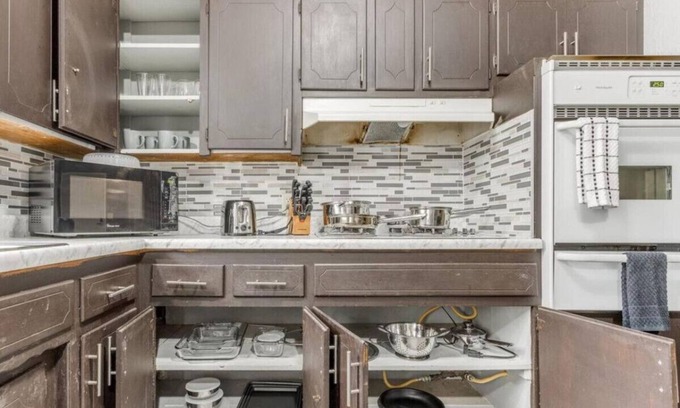 Del City House | Charming 2BR Home Peaceful Area