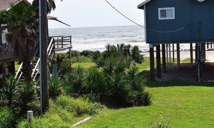 Surfside Beach House | Charming 2nd Row remodel with Beach Views