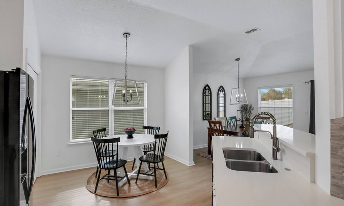 Doctors Inlet House | Charming 3-bedroom house with WiFi, AC in wonderful Green Cove Springs