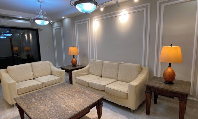 Amman Apartment | Charming 3-Bed Apartment in 7th circle Amman