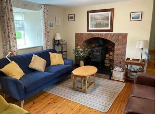 Killarney House | Charming 3-Bed Detached Cottage with Scenic Views