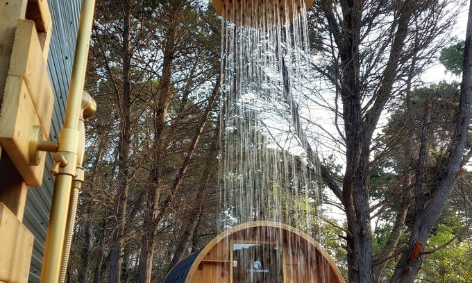 Pelican Lagoon Cabin | Charming 3-bedroom cabin in a nature's paradise on Kangaroo Island