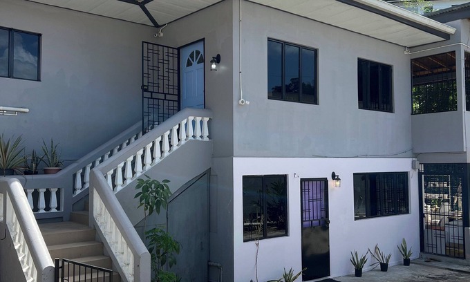 Port of Spain House | Charming 3-bedroom house, surrounded by nature, in gorgeous Port of Spain
