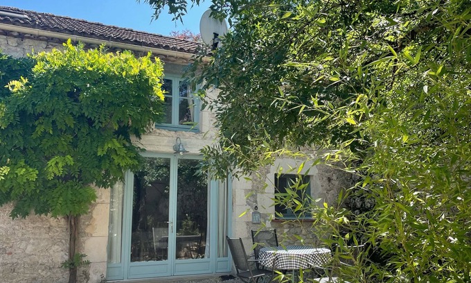 Albas House | Charming 3 bedroom gite in a beautiful village on the River Lot