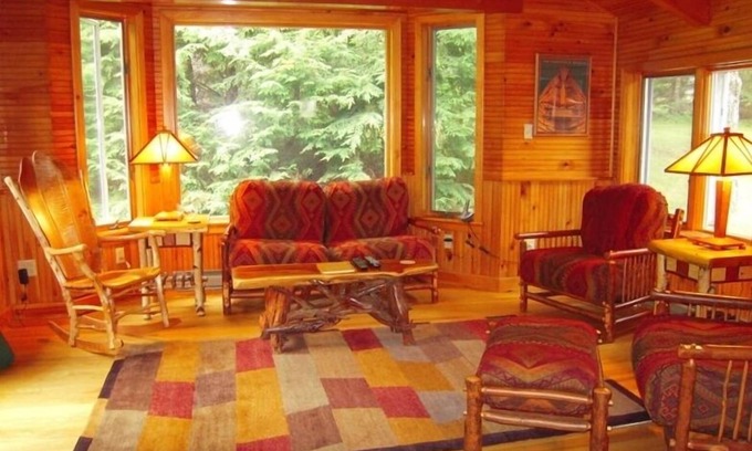 Lake Placid Cottage | Charming 3-Bedroom House Near Village and Olympic Venues