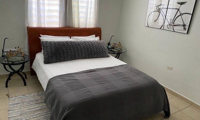 Guayama House | Charming 3-bedroom house with WiFi and AC in lovely Guayama