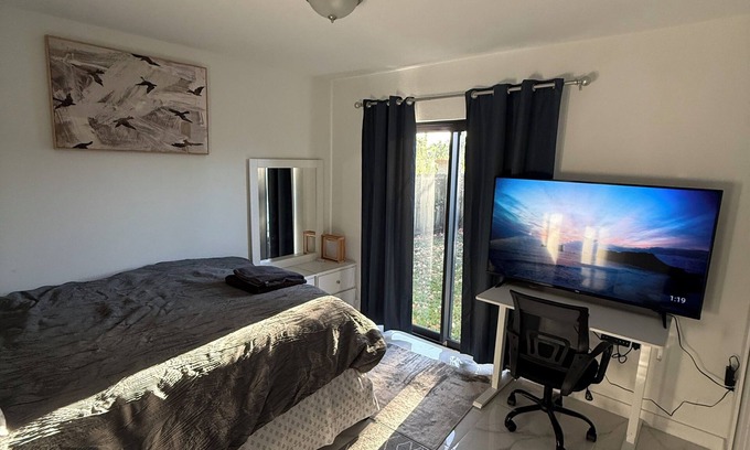 Gladeview House | Charming 3-bedroom house in cool Miami with AC, WiFi