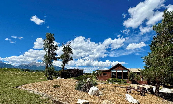 Salida Other | Charming 3-bedroom ranch house near enchanting Salida, CO.