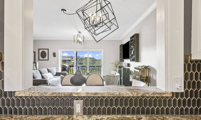 Ozona House | Charming 3-bedroom townhome on the water in pleasant Palm Harbor