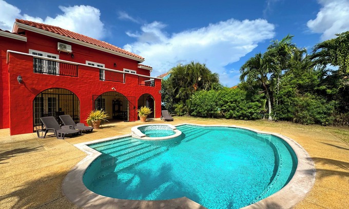 Bon Accord Village Villa | Charming 3-bedroom villa in Bon Accord - close to beaches and private pool.
