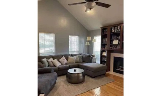 Cullman House | Charming 3 Bedroom with Hot Tub in city limits.