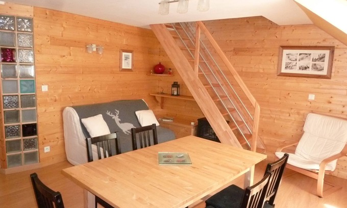 Cauterets Apartment | charming 3 room duplex apartment 59m2 100m gondola village center