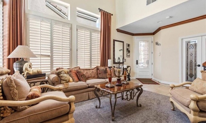Brea House | Charming 4-bedroom house with AC in Brea