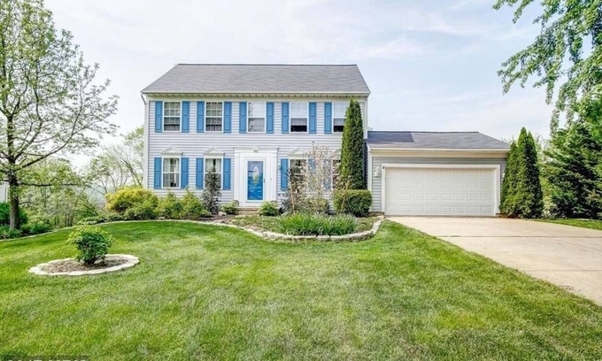 Westminster House | Charming 4-bedroom house with WiFi and AC in Westminster. Md.