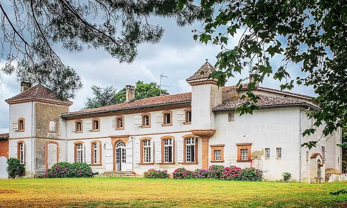 Orgueil Apartment | Charming accommodation in a 13th Century Château