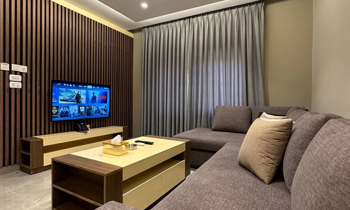 Al Swaifyeh Apartment | Charming Amman Apartment With Electric Heating & Free Par
