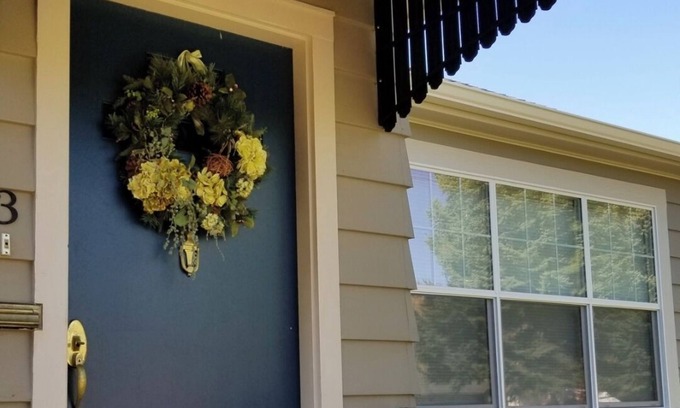 Anaconda House | Charming and Convenient! No cleaning fee. Sleeps 6.