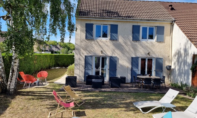 Villepinte House | Charming and peaceful residence