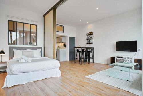 La Madeleine Apartment | Charming and quiet apartment on the main boulevard