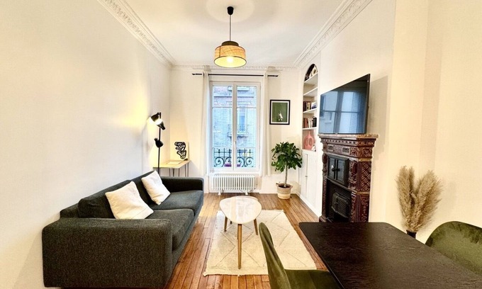 Issy-les-Moulineaux Apartment | Charming Apartment, Perfect at Olympics!