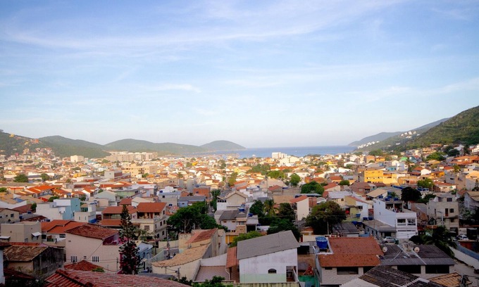 Praia Grande Apartment | Charming apartment with AC and ocean view.