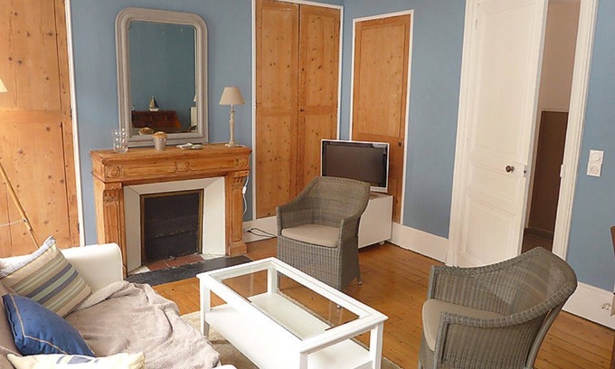 Villers-sur-Mer Apartment | Charming apartment in the city center of 63 m2
