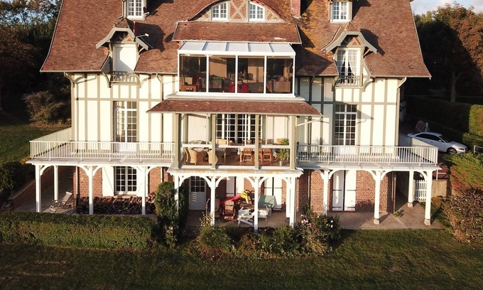 Pourville-sur-Mer Apartment | Charming apartment sea view 180 ° 1km Golf Dieppe beach walk 3 m