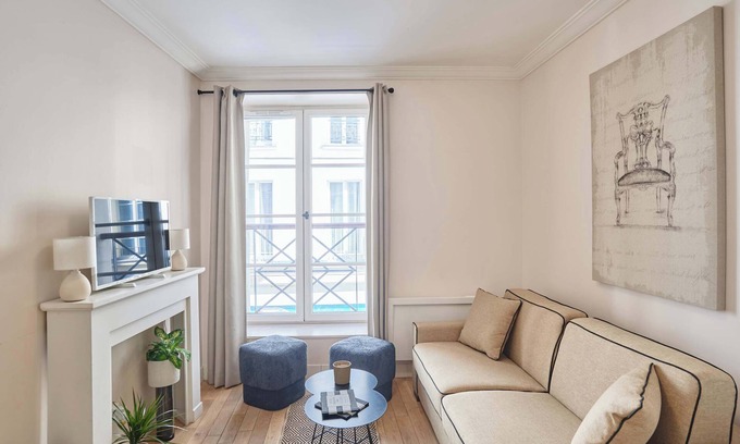 Strasbourg -Saint-Denis Apartment | Charming apartment center of Paris