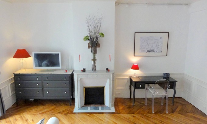 Notre-Dame Apartment | ★ Charming apartment in the historical district near the Palace and the market