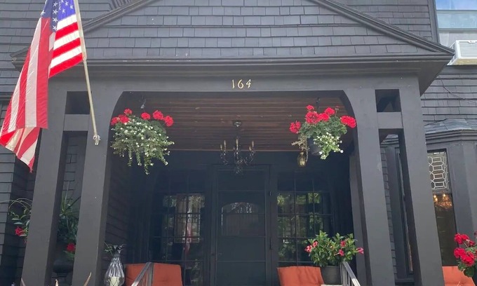 Pittsfield Apartment | Charming Apartment In Berkshire Victorian Home