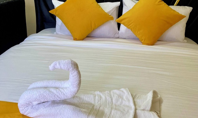Nakuru Apartment | Charming apartment in peaceful Naivasha lake view side
