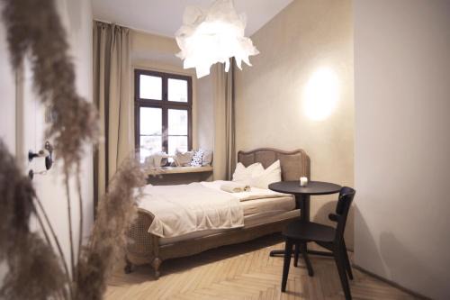 Stare Miasto Apartment | Charming apartment / Old Town City Center