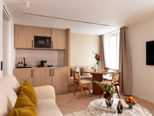 Arts-et-Metiers Apartment | Charming apartment with 2 rooms