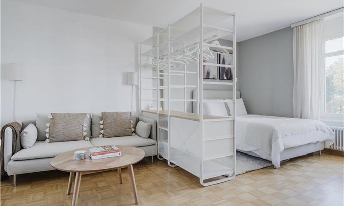 District 9 Apartment | Charming Apartments in Zurich 4