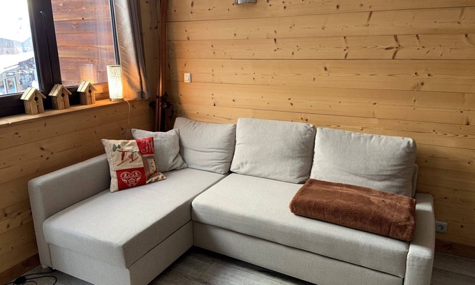 Avoriaz Apartment | CHARMING APPT, 4 PERS, RENOVATED IN 2013, CENTRAL STATION BEDS MADE ON ARRIVAL