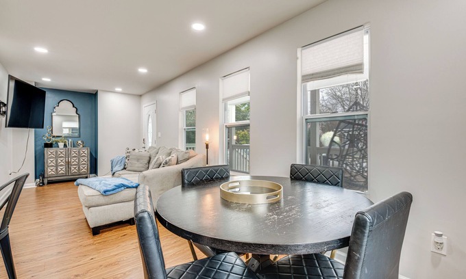 Jefferson Park House | Charming Atlanta Home w/Yard ~ 7 Mi to Downtown!