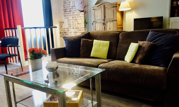 Jardin des plantes Apartment | Charming atypical apartment for 4 people +1 baby in the heart of Paris.