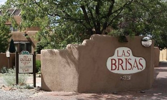 South Capitol Condo | Charming Authentic Adobe blocks away from Santa Fe Plaza