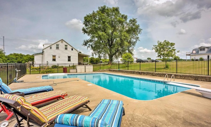 Berger Apartment | Charming Berger Apt on 42-Acre Farm with Pool Access