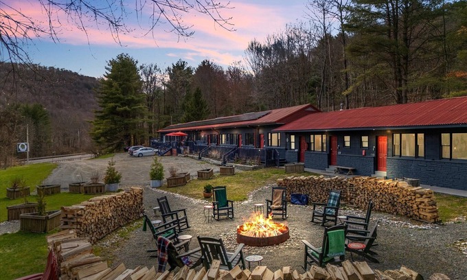 Hancock Hotel | Charming Boutique Hotel | 9 Unique Rooms amidst 60 Serene Acres in Upstate NY