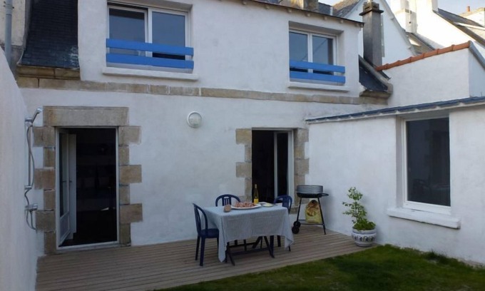 Guilvinec House | Charming Breton house in the heart of the market town of Guilvinec