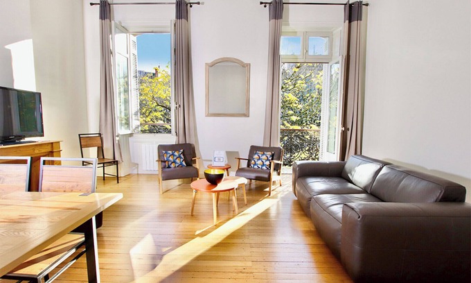 Hotel de Ville - Quinconces Apartment | Charming, bright T3 apartment closed to Quinconces place 4 people
