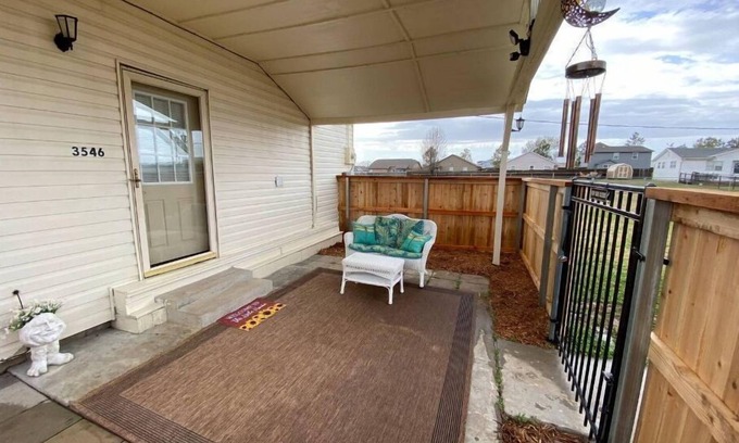 Kiefer House | Charming Bungalow-safe area-8 minutes from S Tulsa