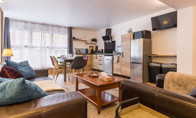 Saint-Nazaire Cottage | Charming Central Home with Modern Amenities, Close to Seafront & Attractions