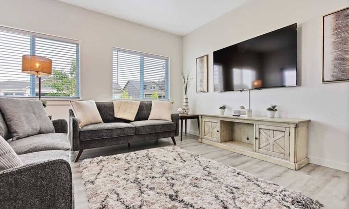 Nampa House | Charming Centrally Located Treasure Valley Custom