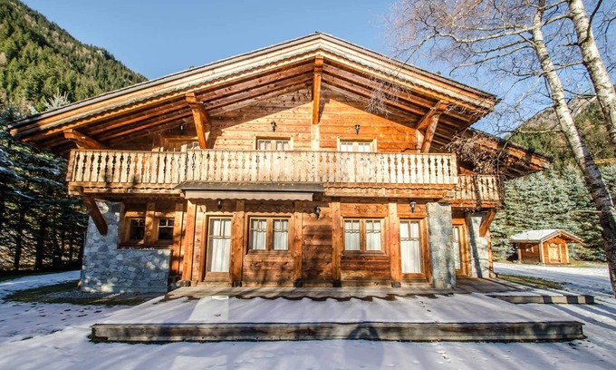 Les Tines Ski Chalet | Charming chalet for 12 persons with an exceptional view on the Mont-Blanc